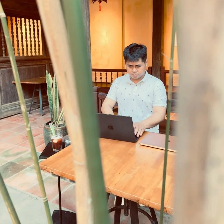 Trần Tất Niên